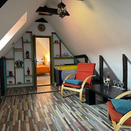 House Of Colors Apartment Brasov Luaran gambar